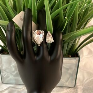 Stunning Silver plated Crystal Open Ring